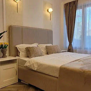Luxury Mansion Βουκουρέστι